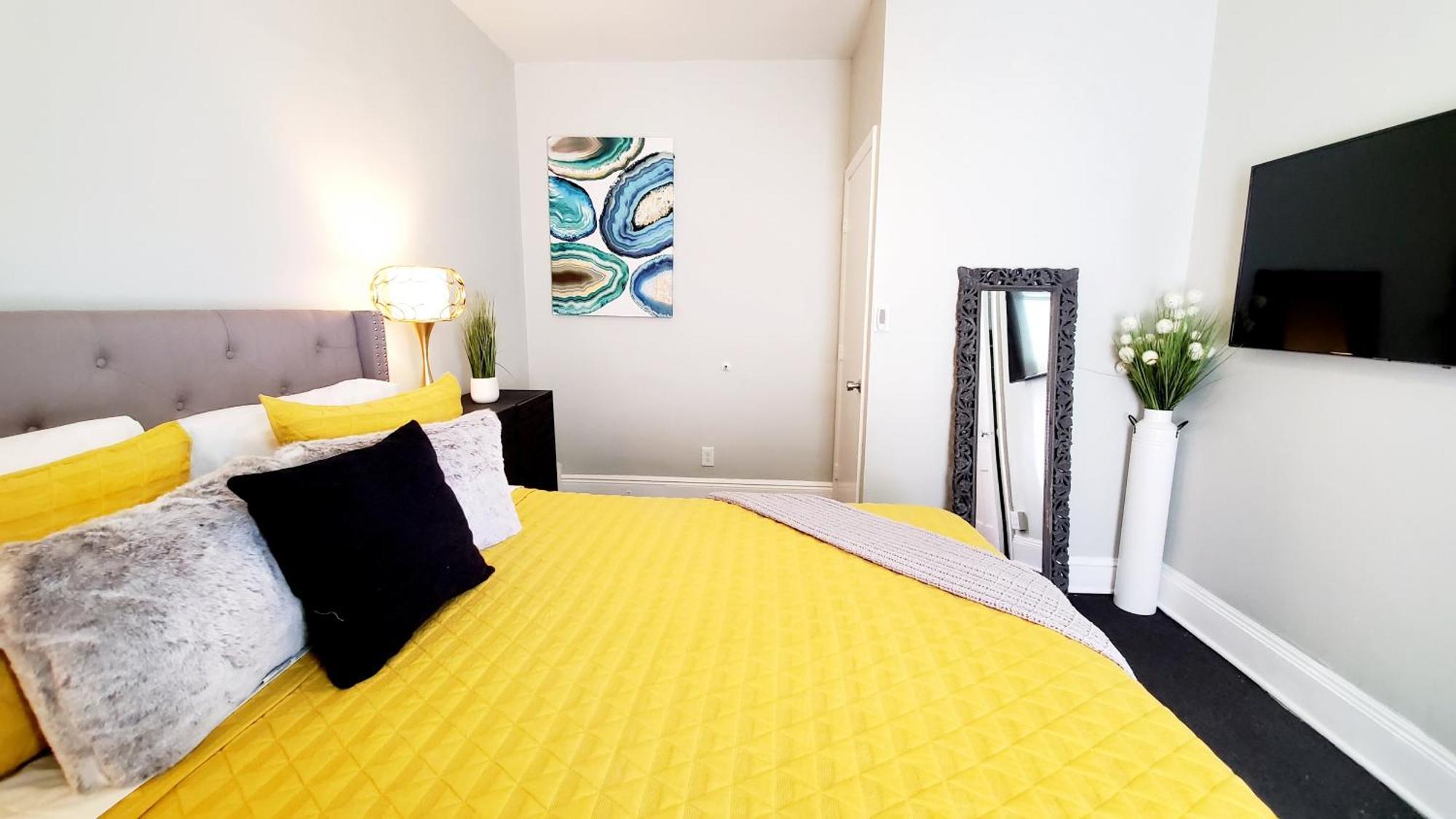 Room For Rent In Apartment Хартфорд Экстерьер фото